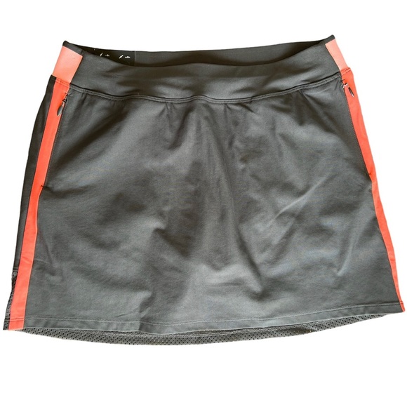 Under Armour Skort Grey NWT Golf Tennis Athletic Wear - Picture 1 of 7